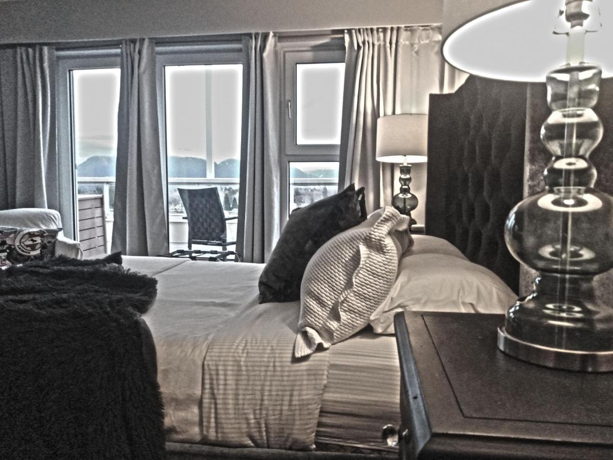Suite Smart Vancouver Kültér fotó